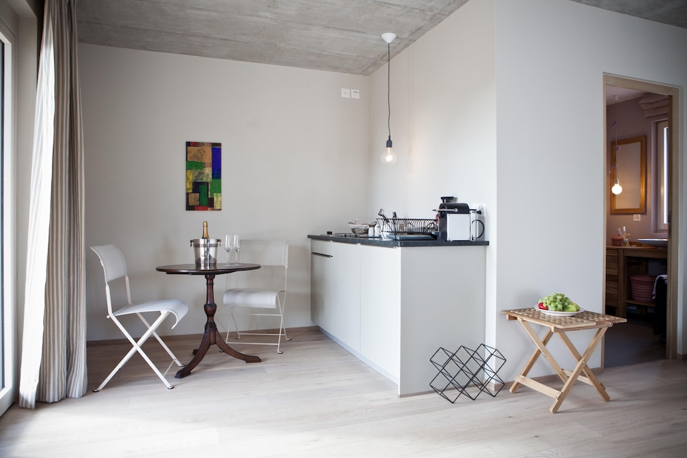 Le Coq Chantant B&B and Boutique Hotel