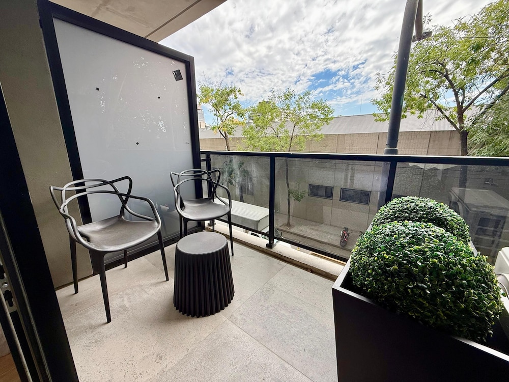 CloudBA Godoy Cruz Soho Apartments