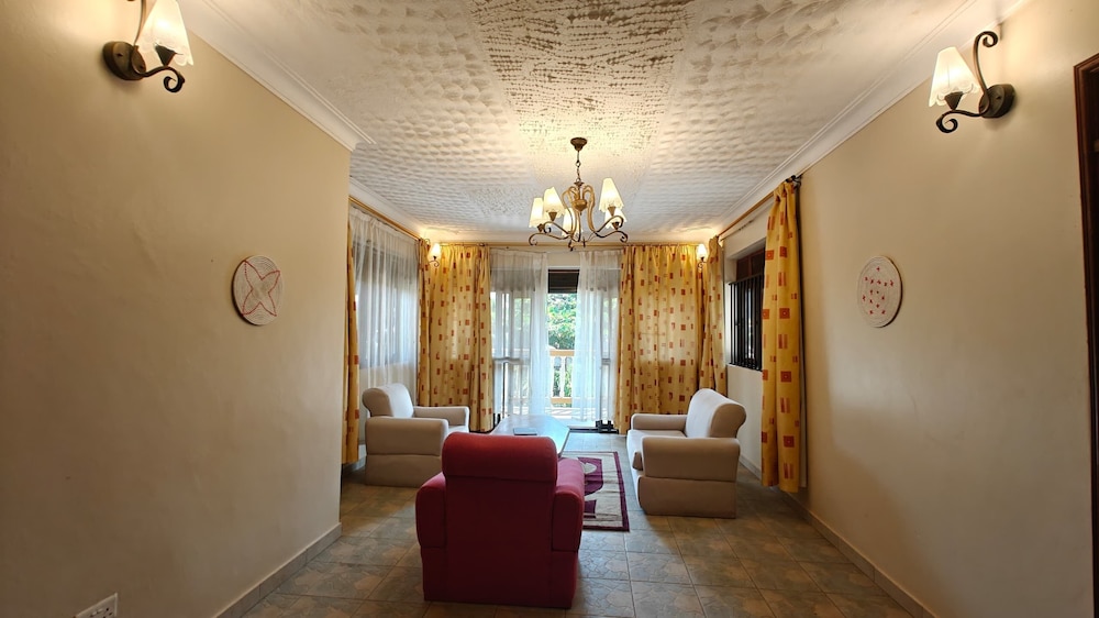 Entebbe Coffee Lodge