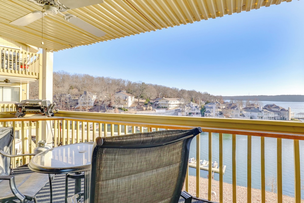 Lake View & Boat Slip: Osage Beach Retreat!