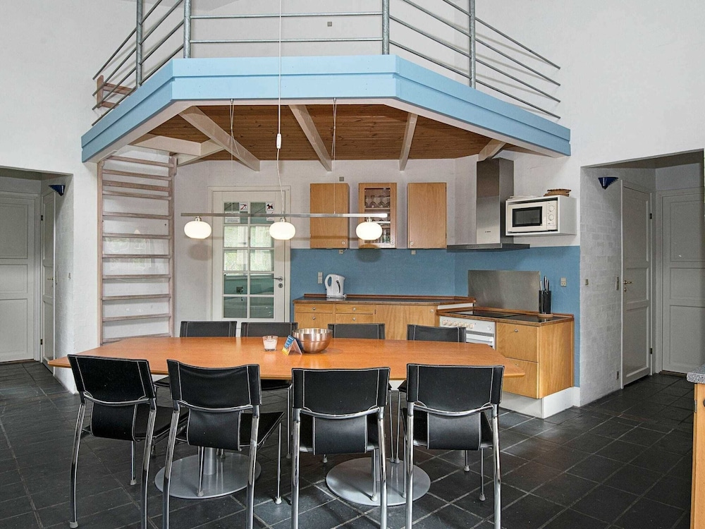 10 Person Holiday Home in Ebeltoft-by Traum