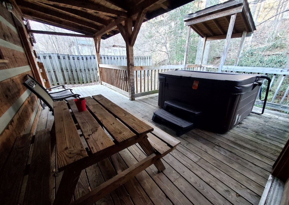 Private yet walking distance to downtown