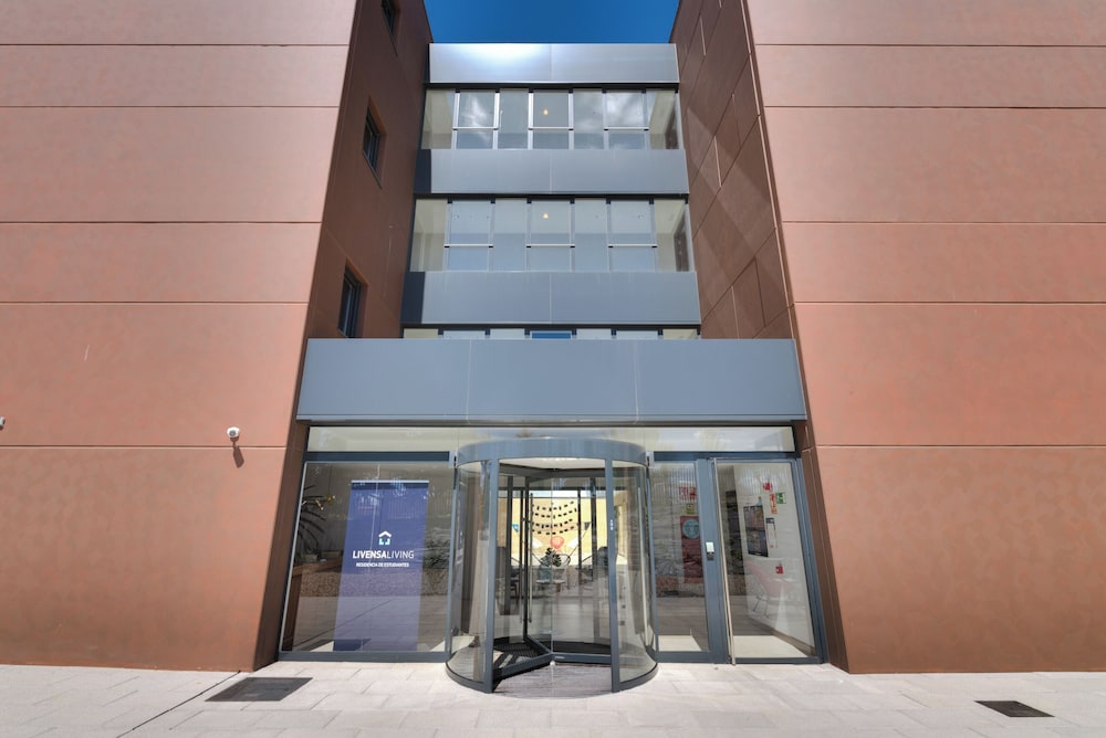 Livensa Living Salamanca - Albergue Juvenil