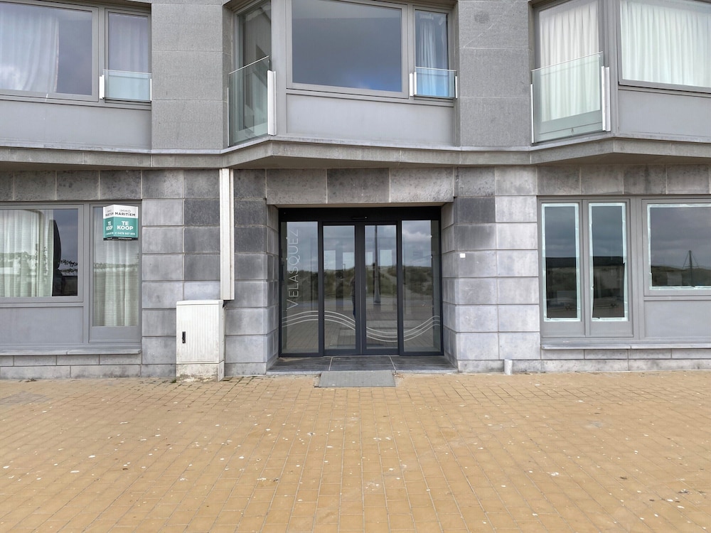 Sea-view Apartment in Nieuwpoort