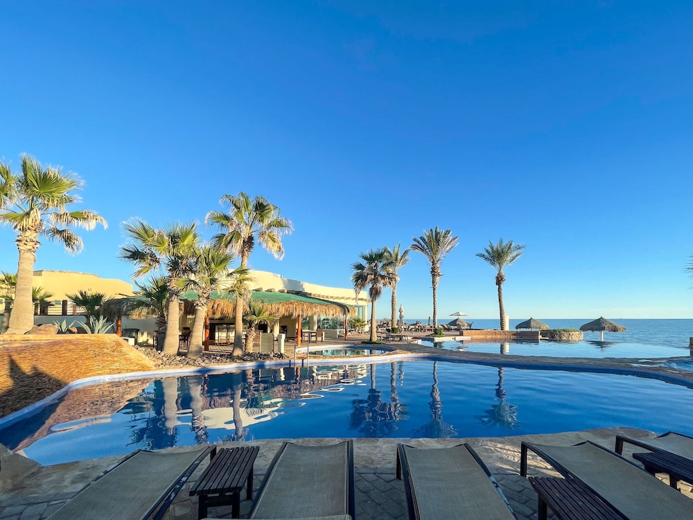 Breathtaking Luxury Oceanfront Condo
