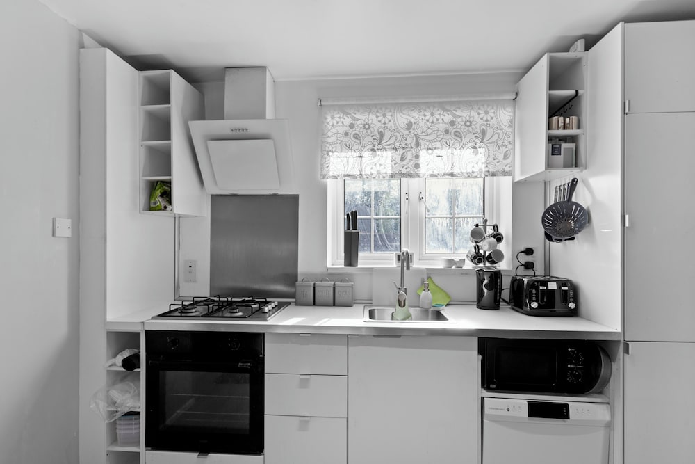 Cozy 2 Bed Apartment Close to Lcy & Excel