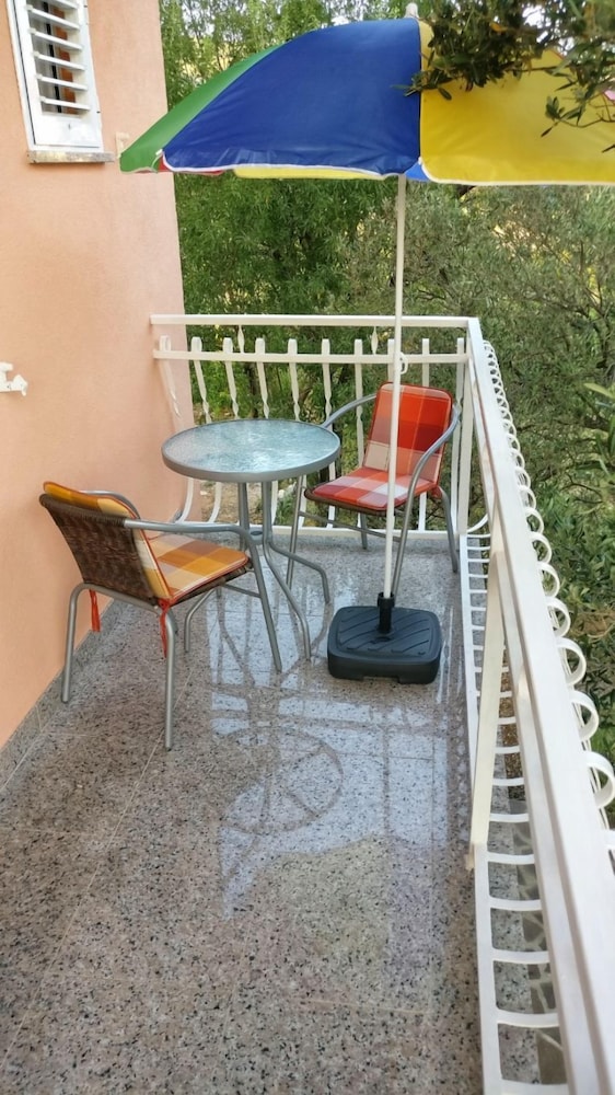 Photo 24