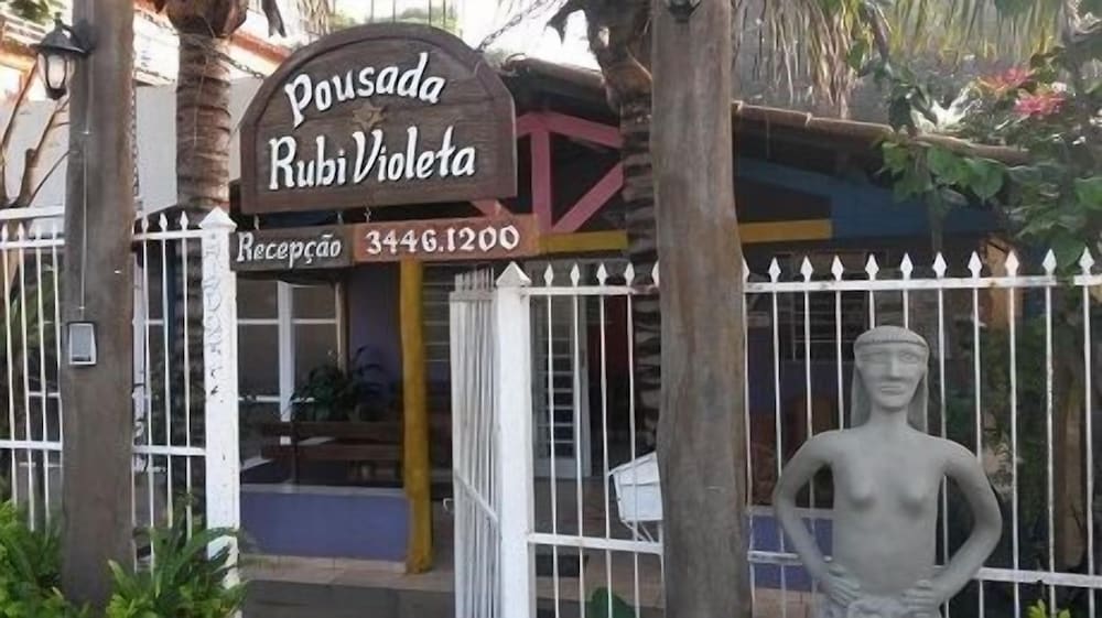 Pousada Rubi Violeta