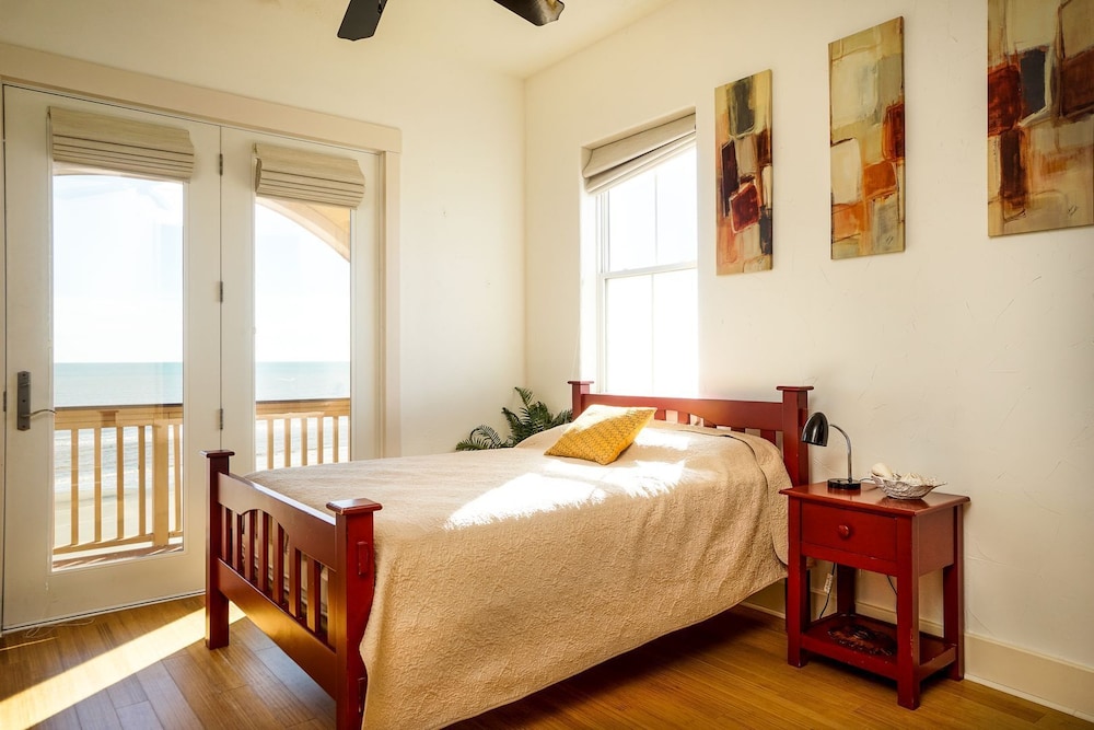 Paradise At Last by Ryson Vacation Rentals