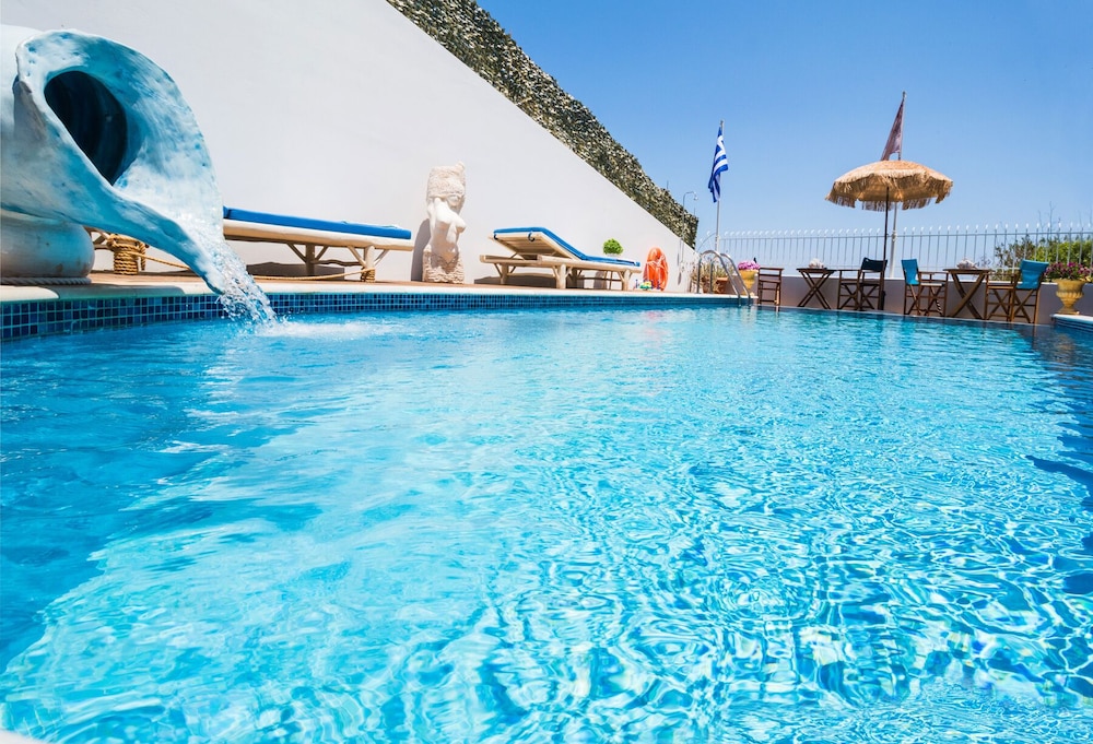 Castri Village - Kythira Quality Resort