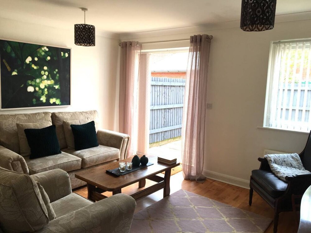 City Centre Townhouse - Perfect for a City Break view 3