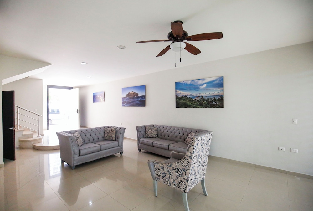 Casa en Punta Cerritos 3 Rec y Rooftop