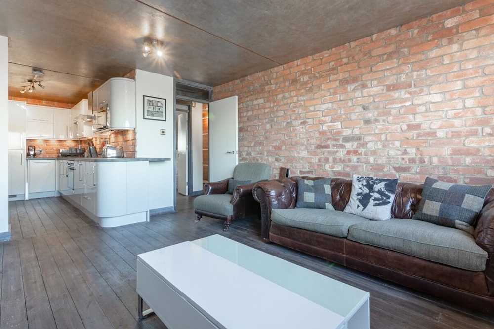 Remarkable 1 Bedroom Flat near Regent's Park