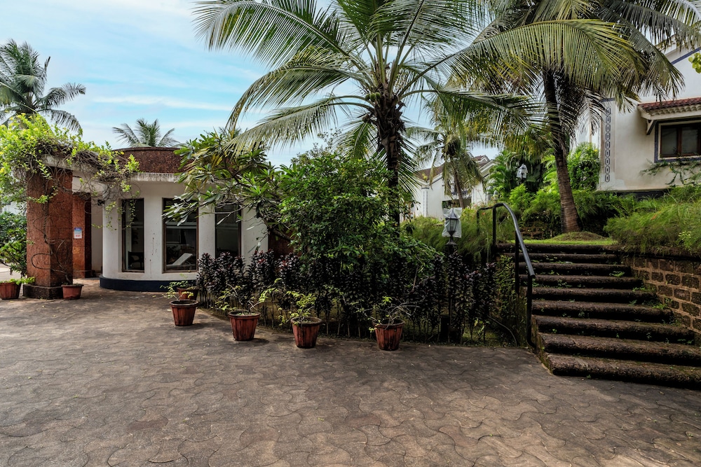 Goan Hideaway - Water