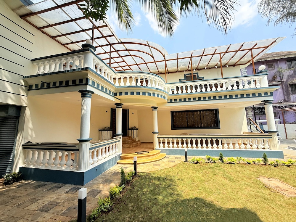 Anand Mansion
