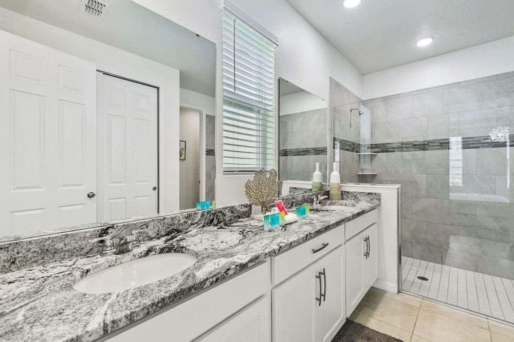 2052 Fleming Mist Pl