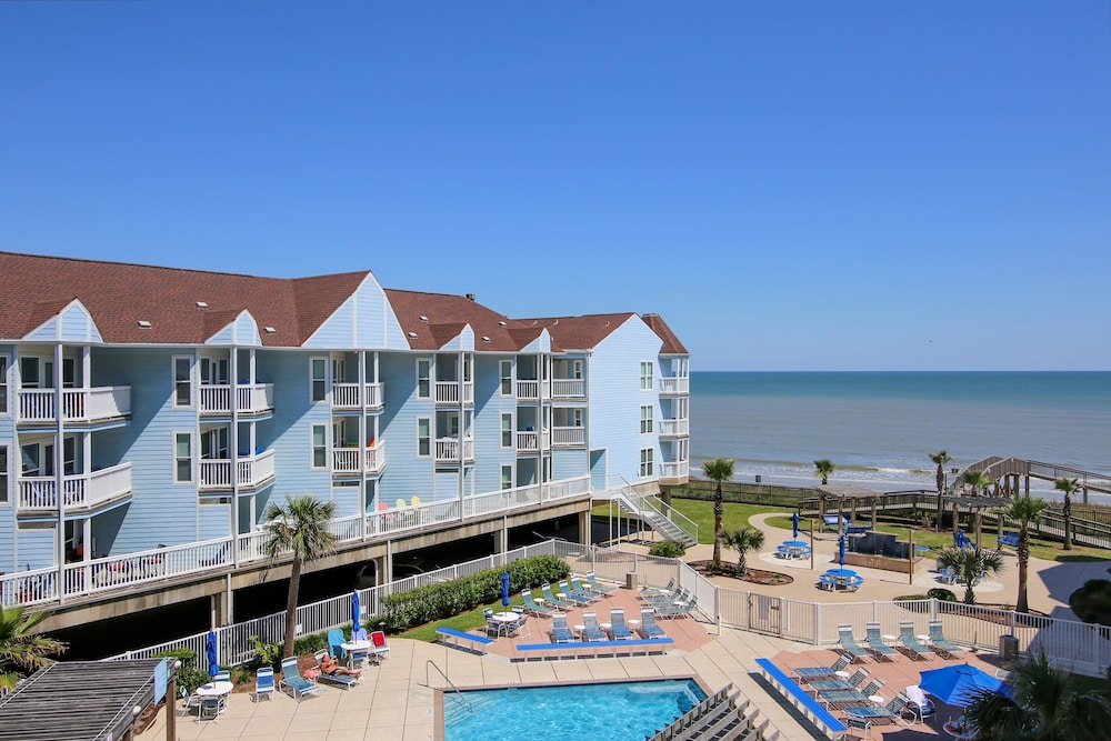 Seascape 1318 1 Bedroom Condo by RedAwning