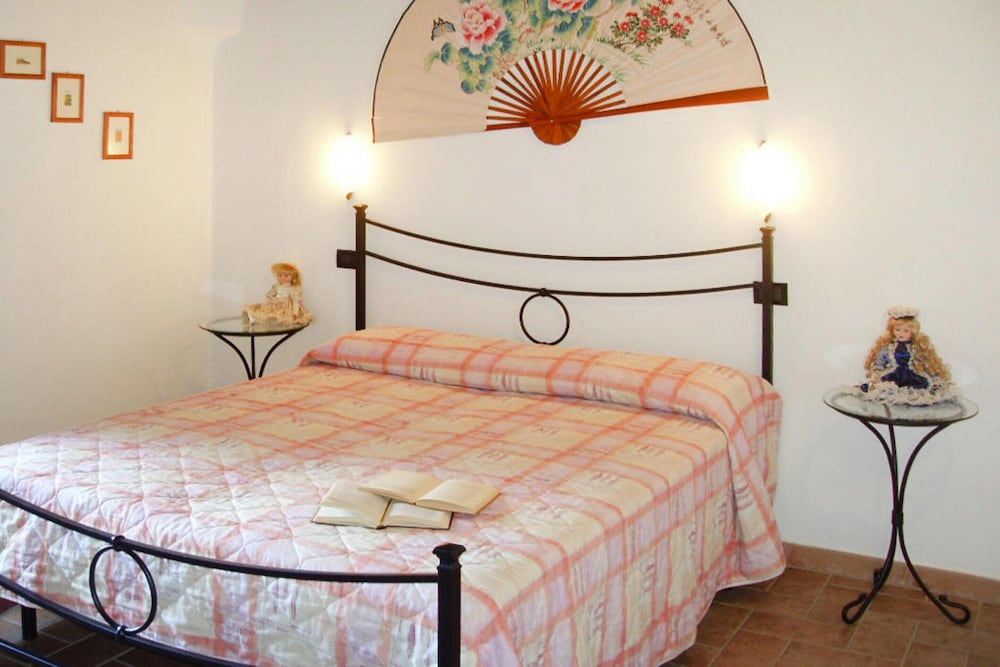 Apartment in Volterra With Panoramic Views