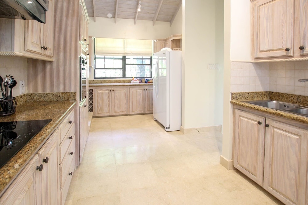 Coral Gables 3 Bedroom Home