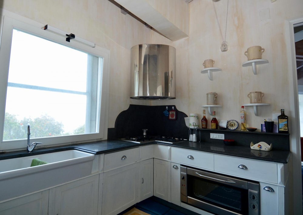 Villa Maratea Luxury - Luxury Villa 6 pax view 3