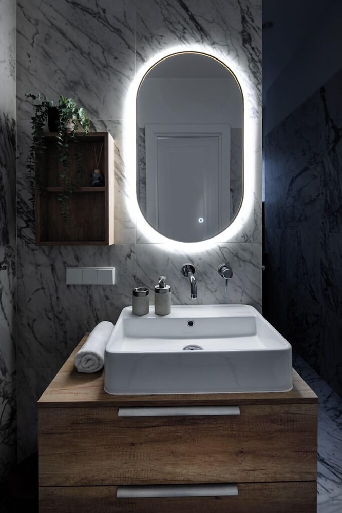 Designer Parkside Apartments