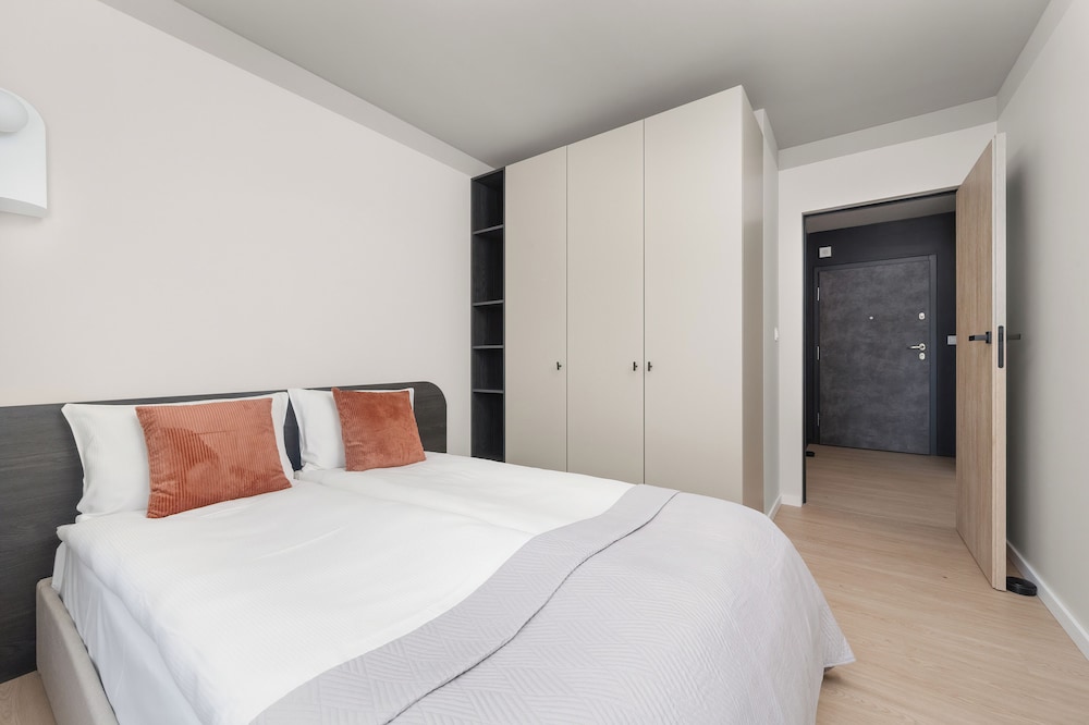 Nad Rzeką & Parking by Renters Prestige