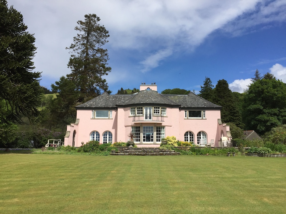 Hotel Melfort House - Image 1