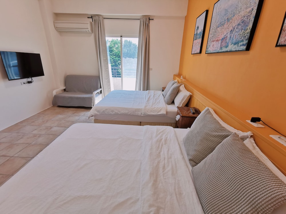 117 B&B