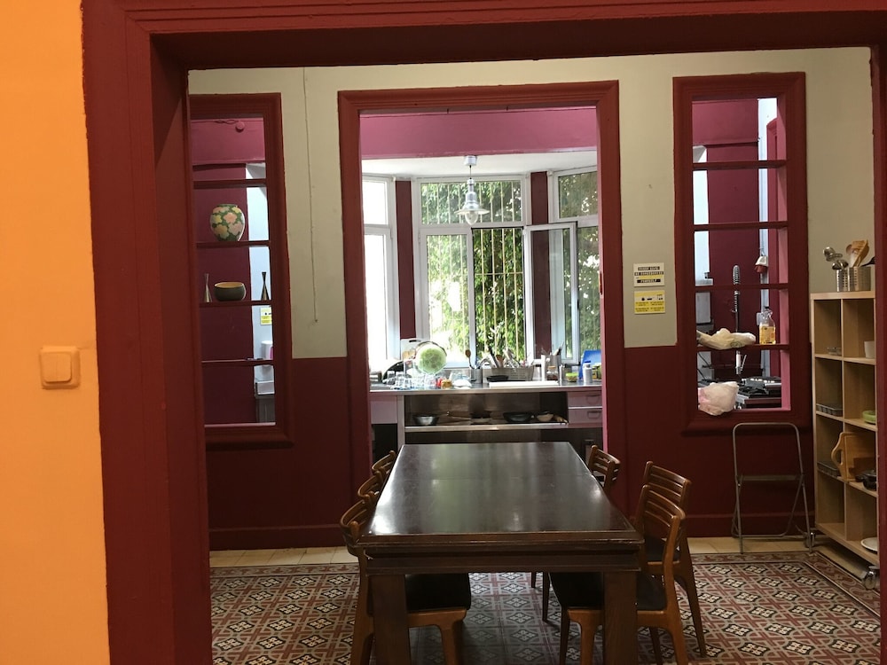Roger's House Tel Aviv - Hostel