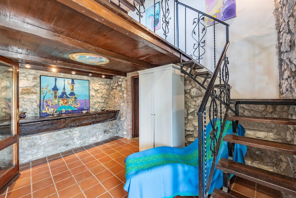 Torre Del Melograno With Heated Pool