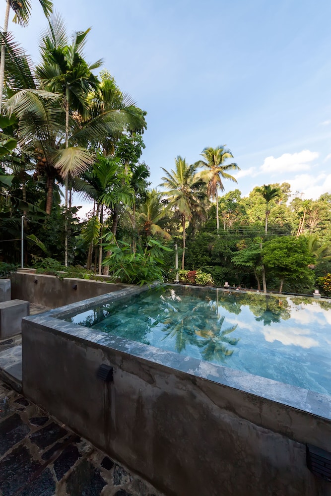 Nisala Villa