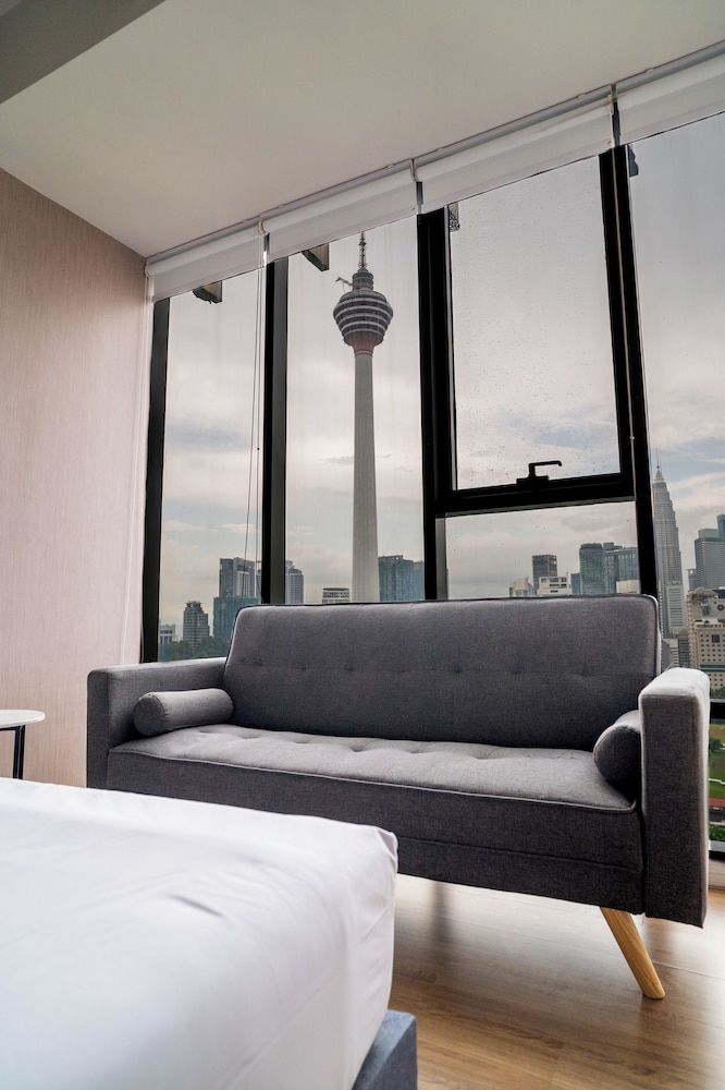 Ceylonz Suites KLCC by Mana-Mana