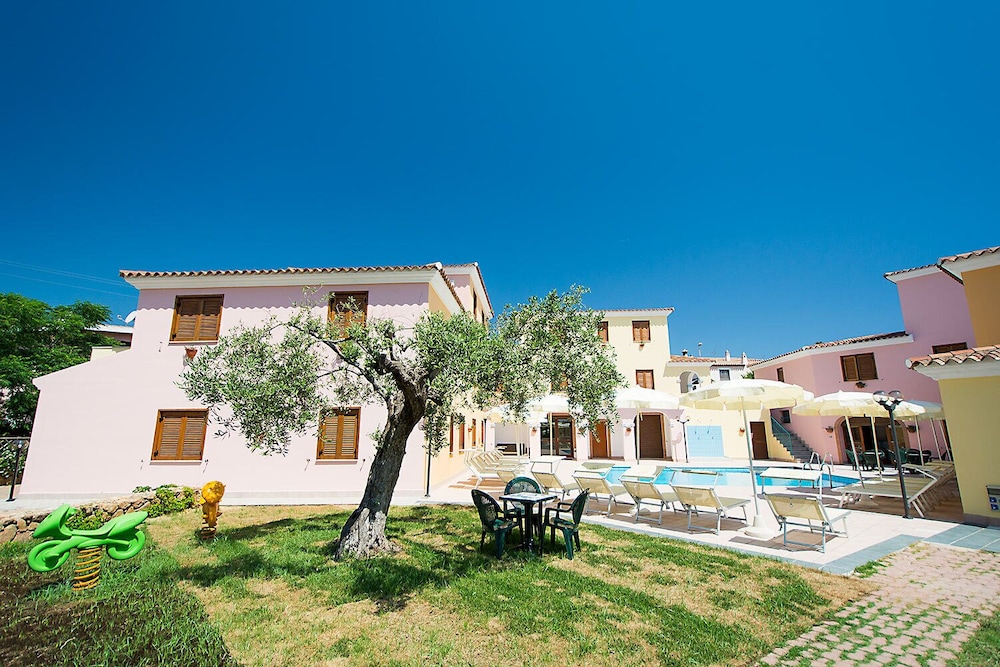 Violet Residence In Orosei