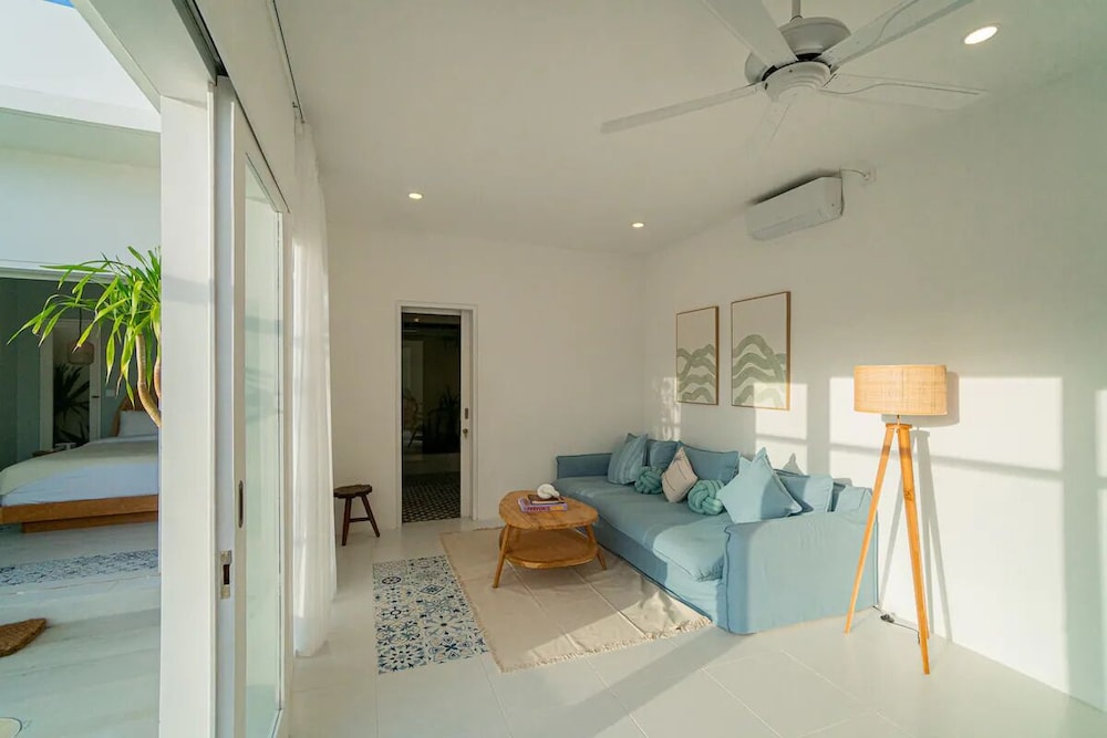Kokomo Villas by Aayan