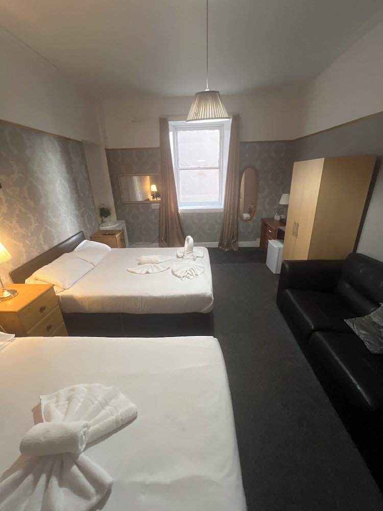 Piccolo Hotel
