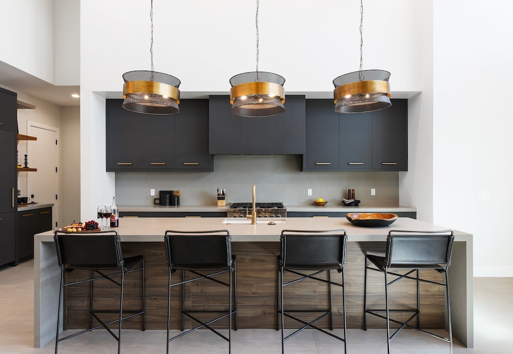 Ember-pool Heat Available-in North Scottsdale
