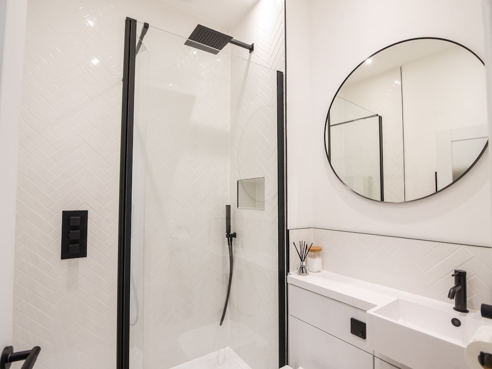 Fore Street House - Apartment 2