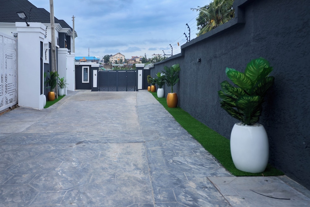 Javes Luxury Residences