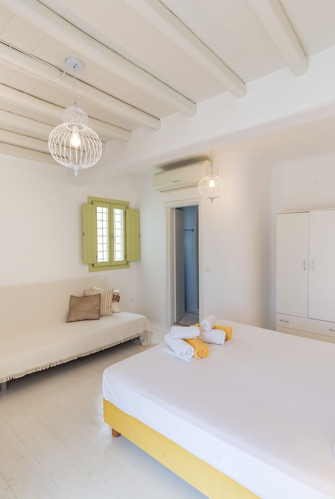 Lyra Villas Mykonos