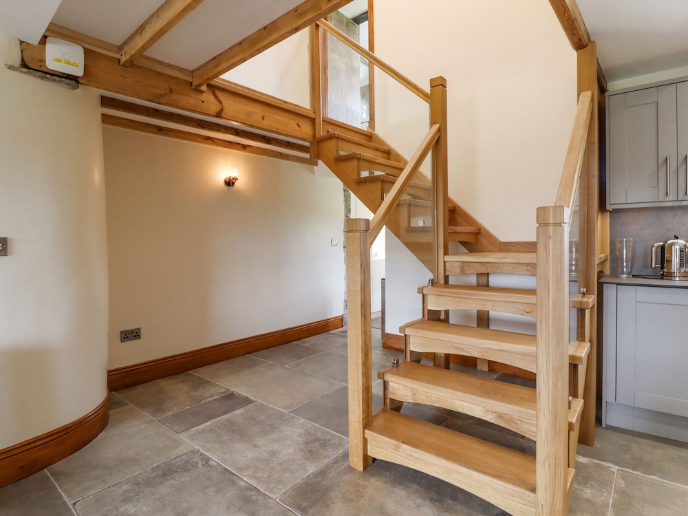 Orcaber Farmhouse