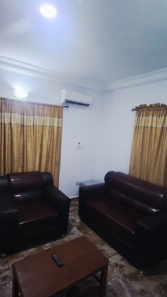 DOMINION APARTMENT AND GUEST HOUSE