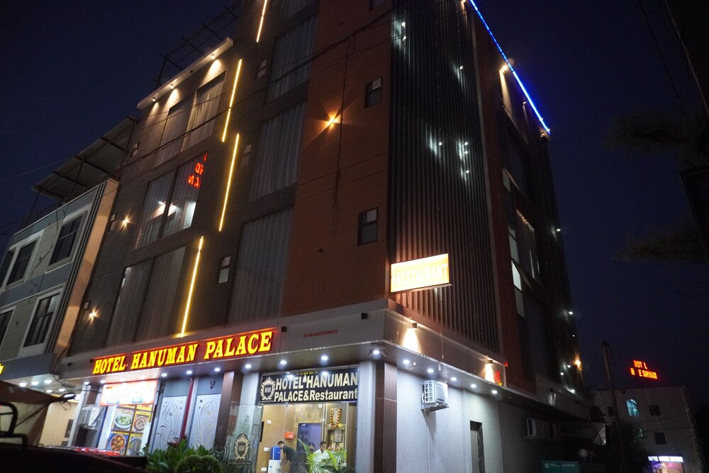 Hotel Hanuman Palace