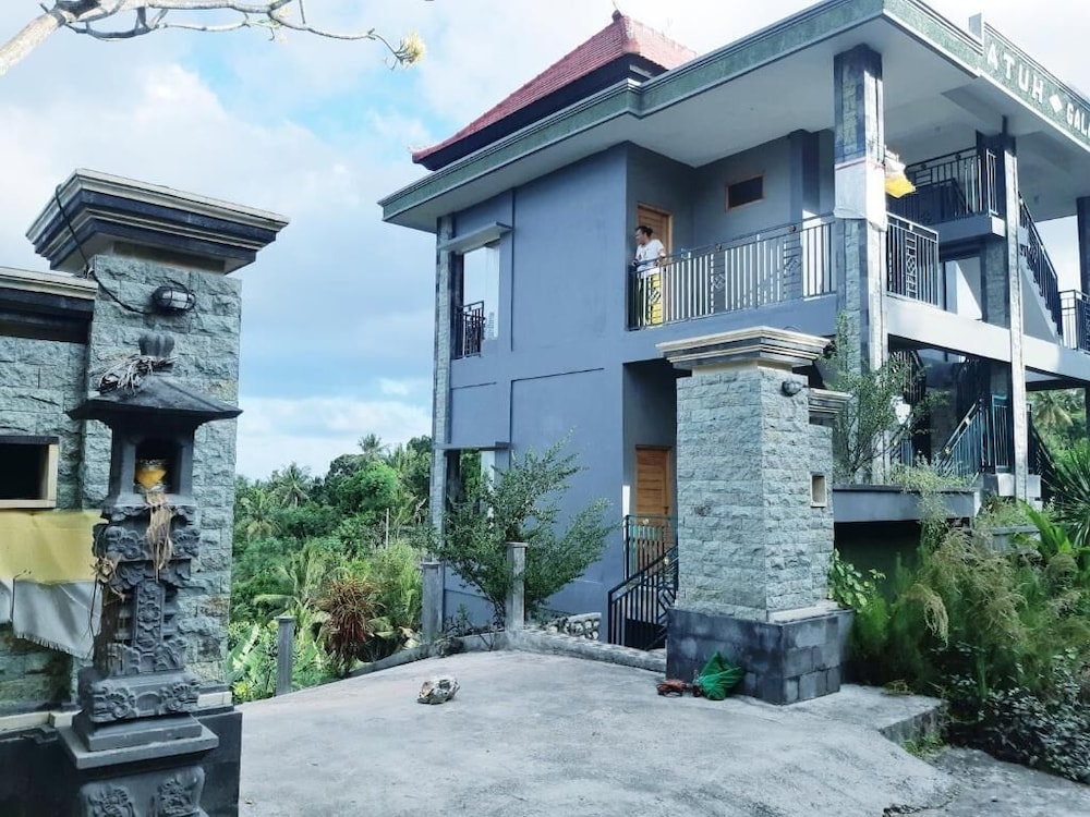 Atuh Galaxy Cottage