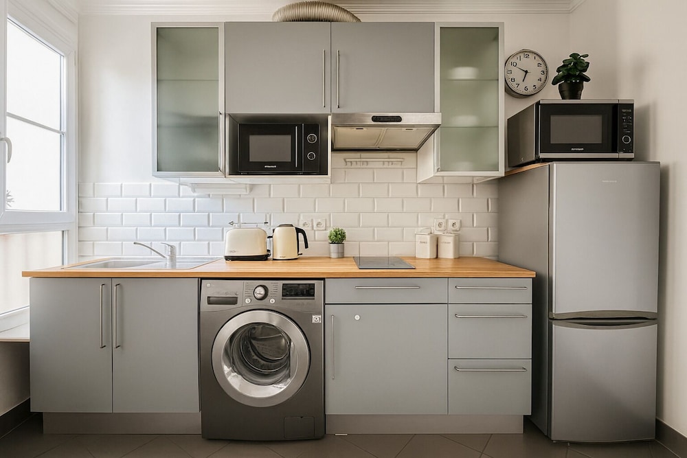 Spacieux appartement a Montmartre