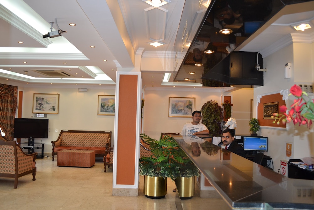 Tara Hotel photo 4