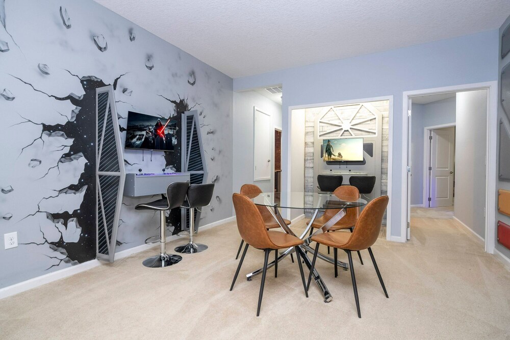 Spacious 12br Family Villa Near Disney Bella Vida