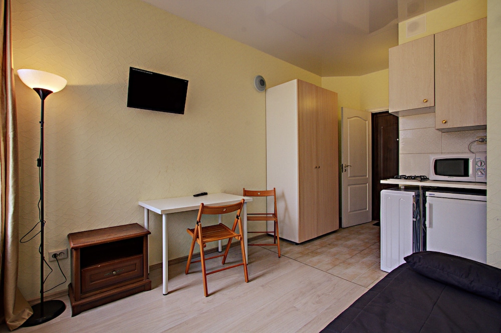 STN Apartments on Grafskiy
