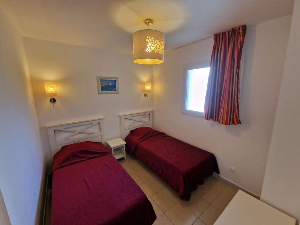 T3 R Sidence Piscine Casa d Orinaju H57