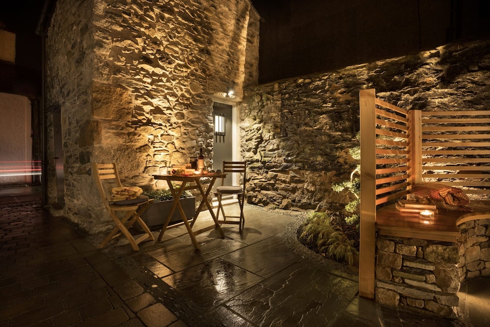 Wharton House Mews Retreat for two