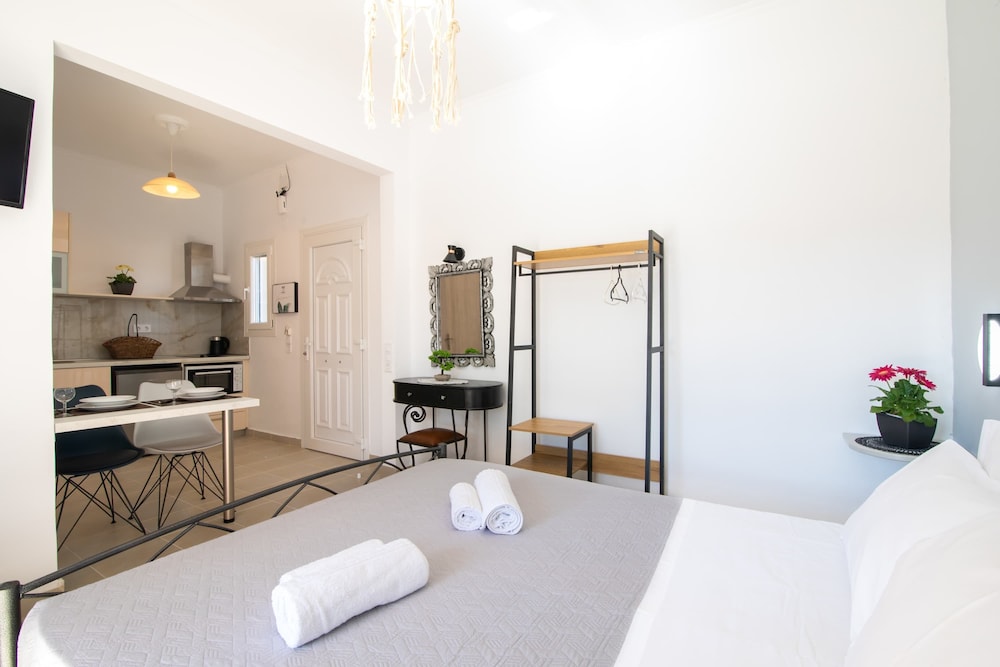 Veneti Corfu Nest - Serene Getaway
